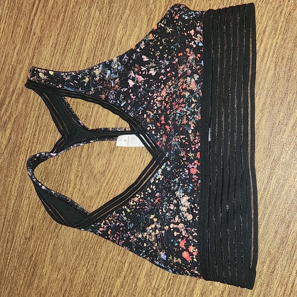 Lululemon Find Focus Bra Size 6 - Picture 2 of 6
